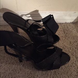 Cute black heels